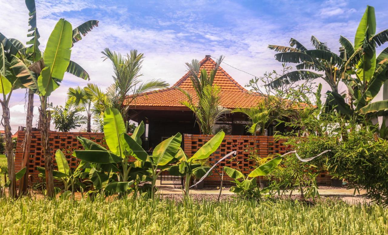 Kampung Canggu Exterior photo